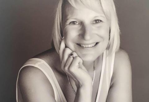 Jenny R., Unique Results member