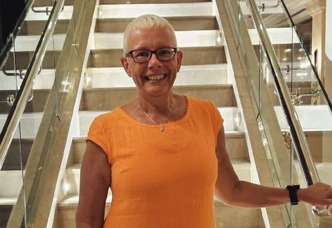 Suz M., Unique Results member